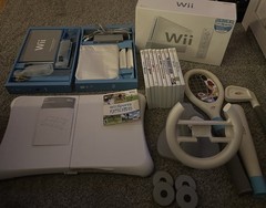 Nintendo Wii Console Complete In Box CIB Wii Sports, Wii Fit, 10 Game Bundle