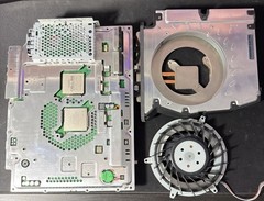 PlayStation 3 (PS3) Backwards Compatible 80GB + Controller and New Thermal Paste