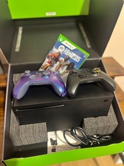 Microsoft Xbox Series X 1TB SSD Home Console – Black – Lightly used by Adult