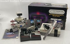 Nintendo NES Deluxe Set with Rob the Robot Complete CIB – Tested