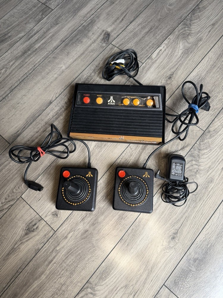 Atari Flashback 2 Classic Game Console w/ 2 Controllers Tested Working