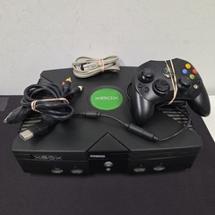 Original Microsoft Xbox System With Controller & Cables TESTED