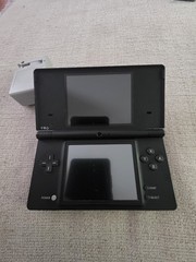 Nintendo DSi Launch Edition Black Handheld System Tested and Working + Charger