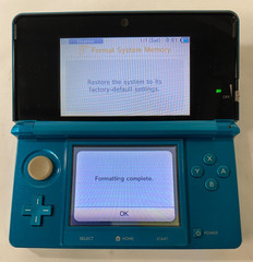 Nintendo 3DS Handheld Console CTR-S-USZ-C0 Aqua Blue w/ Charger *TESTED + RESET
