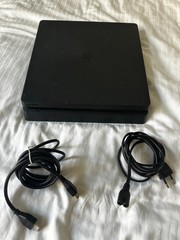 PS4 Slim 1TB (CUH-2116B) – FOR PARTS / NOT WORKING – Blue Light Issue