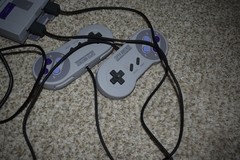 Super Nintendo SNES Console Control Deck CLV-201 with 2 Controllers and Cords