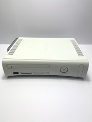 Xbox 360 20GB Bundle w/ Controller Chatpad 4 Games HDMI Tested