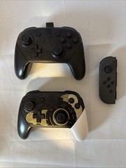 Nintendo Switch OLED Console Bundle 4 games, Extra controllers, original box!