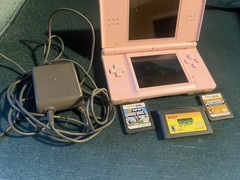Nintendo DS Lite With Charger And 3 Games