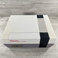 Original Nintendo NES Console Bundle Cords OEM Controller w/ RC Pro-AM Game