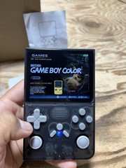 R40S PRO Retro Handheld Game Console – Portable 3.5″ IPS Screen, 16GB + 80GB