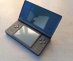 Nintendo DSi Console Portatile – Nero – Condizioni Perfette