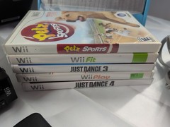 Nintendo Wii Black Console RVL-101 American Heart Association Box Bundle 5 Games