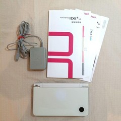 Nintendo DSi LL White Console Tested Working AC Adapter Stylus Set