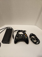 Xbox 360 E Console Bundle 1 Controller Power Supply 7 Games Tested Working