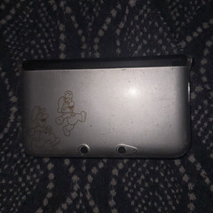 Nintendo 3DS XL Year of Luigi 30th Anniversary Silver/Black 4GB NTSC-U/C