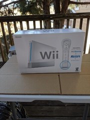 *BOX ONLY* Nintendo Wii Wii Sports and Wii Sports Resort White Console (2100699)